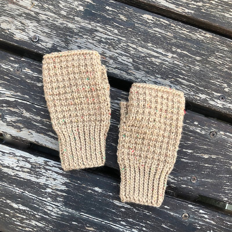 Xiao fabric hand-woven color point wool fingerless gloves khaki - Gloves & Mittens - Wool 