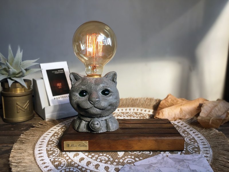 Shu MUSE Cat Cement Wooden Bottom Table Lamp LED Light Tungsten Bulb USB Light Business Card Holder Gift - Items for Display - Wood Gray