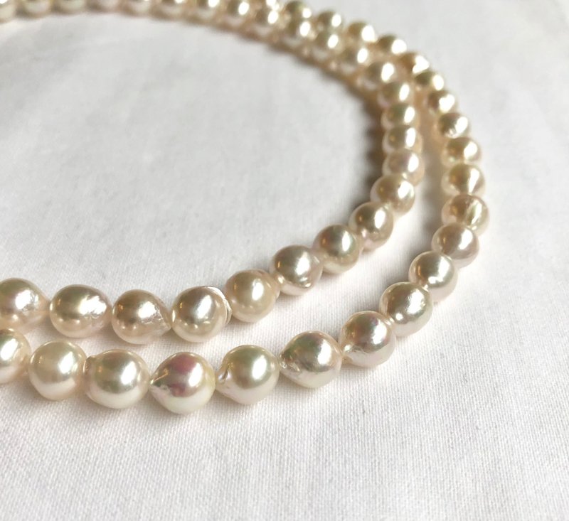 Akoya pearl  necklace  84cm  sea pearl - สร้อยคอ - ไข่มุก ขาว