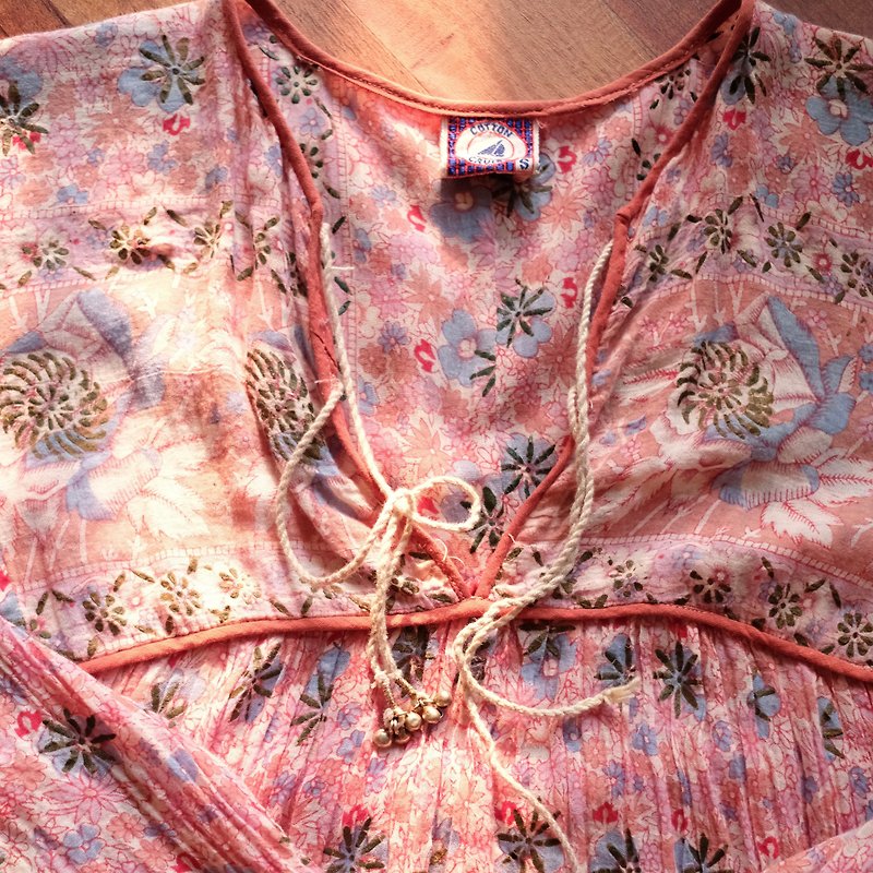 Yipinヴィンテージ70年代インドのドレスインドの薄い綿のスタンプドレス優しい粉 - ワンピース - コットン・麻 