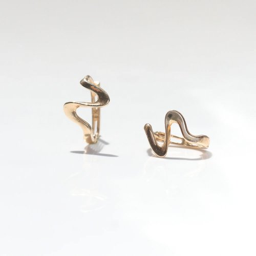 CHARIS GRACE 14K S線條耳扣耳環 (內徑 8 mm) 洗澡免摘 流汗碰水不褪色