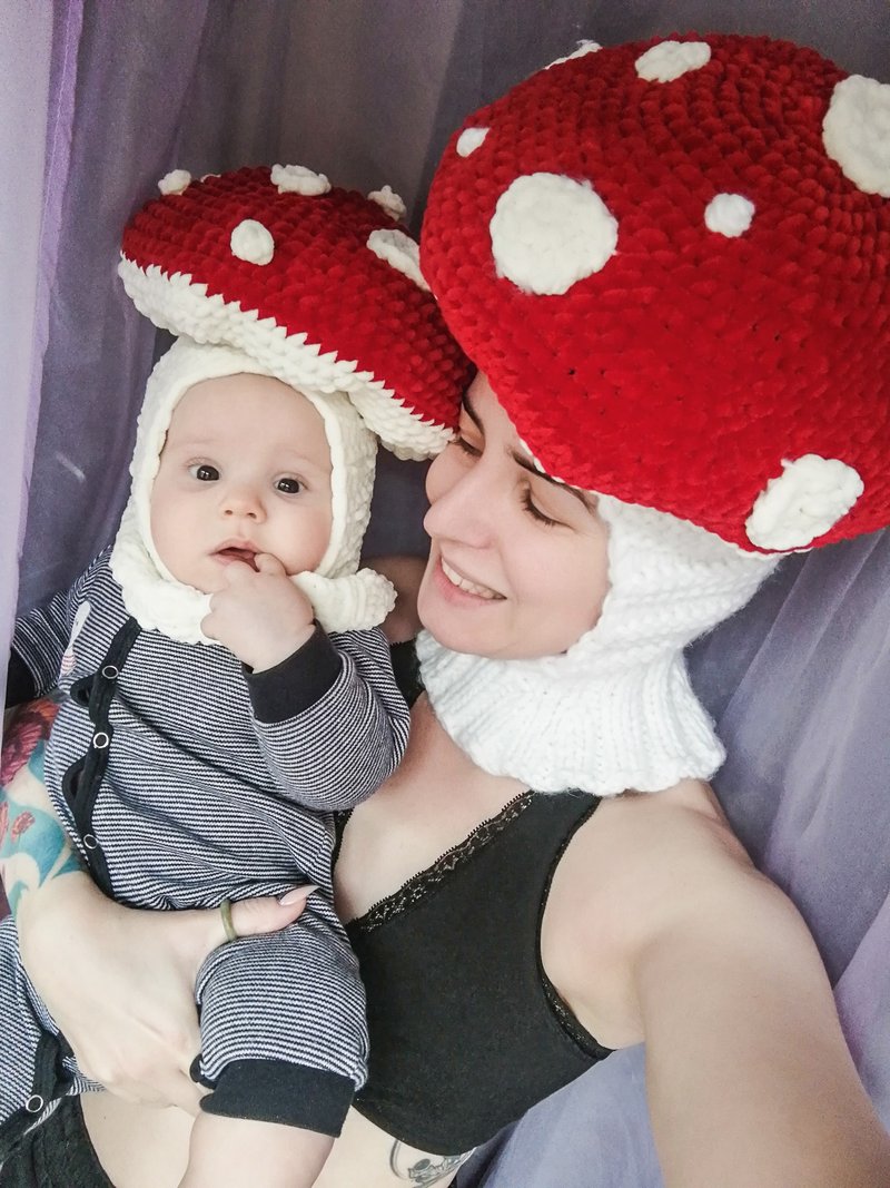 Hand crochet red mushroom hat, Wool balaclava baby, Toadstool costume hat - 嬰兒帽子/髮帶 - 羊毛 紅色