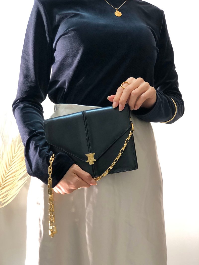 【 日本直送　名牌中古包CELINE セリーヌ トリオンフ チェーン レザー クラッチ 2way ショルダーバッグ ダークグリーン vintage 6xhzxe - 側背包/斜背包 - 真皮 綠色