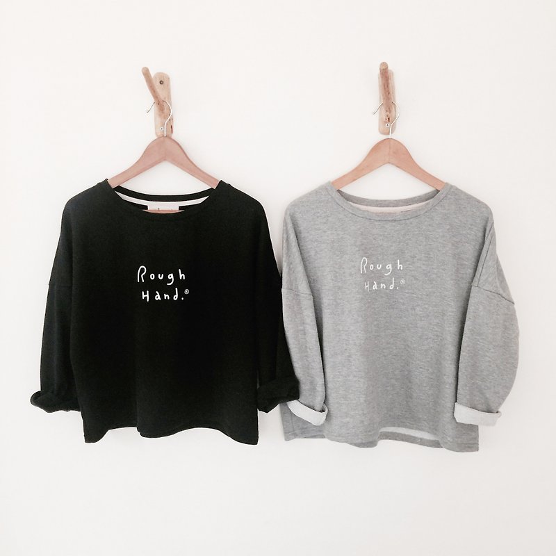 R.H. clothes /  R.H. logo絹印寬寬舒服上衣 / 黑色