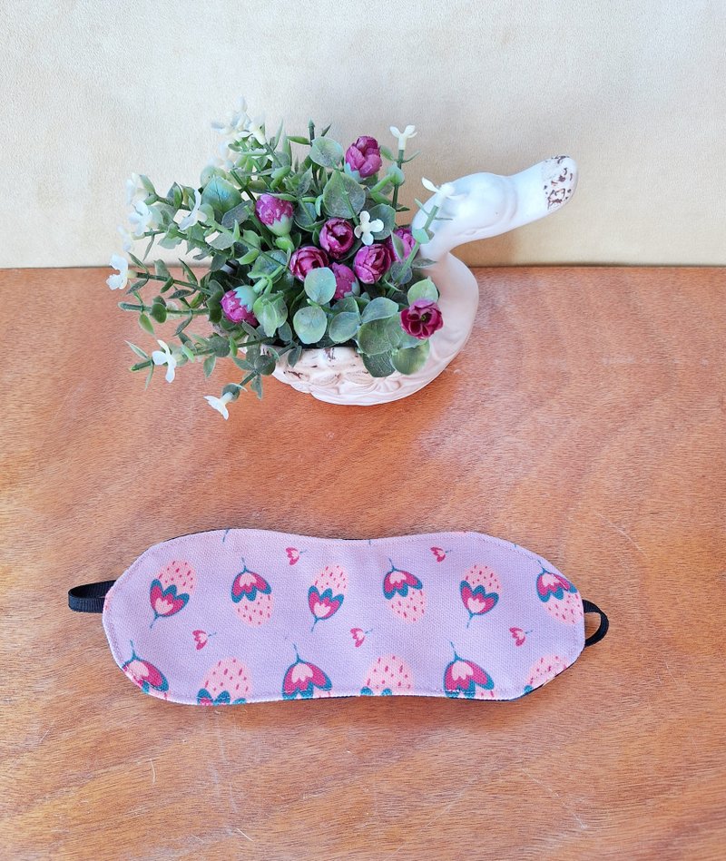 Designer print  eye mask-Gill strawberry flower - ผ้าปิดตา - เส้นใยสังเคราะห์ 