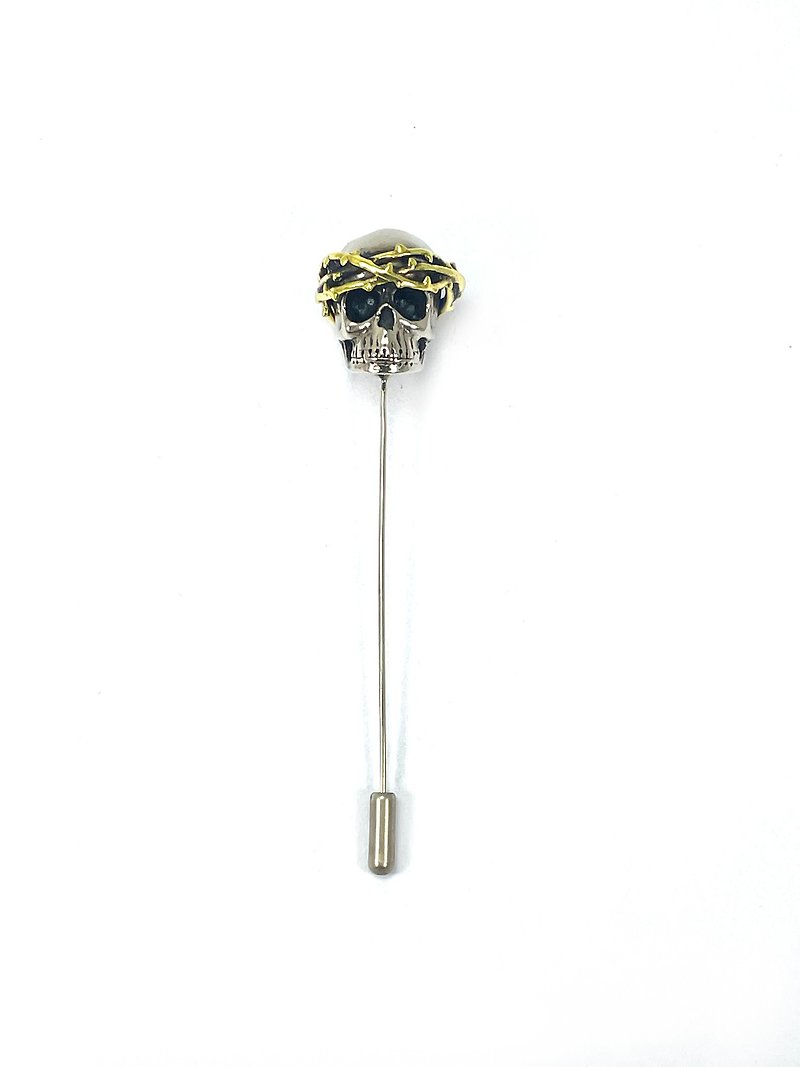 Golden Crown of Thorn Skull Lapel Pin. - 胸針/心口針 - 其他金屬 銀色