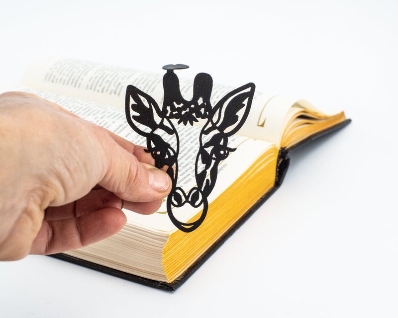 Metal bookmark Giraffe // unique animal bookmark // Free shipping worldwide - 書籤 - 其他金屬 黑色