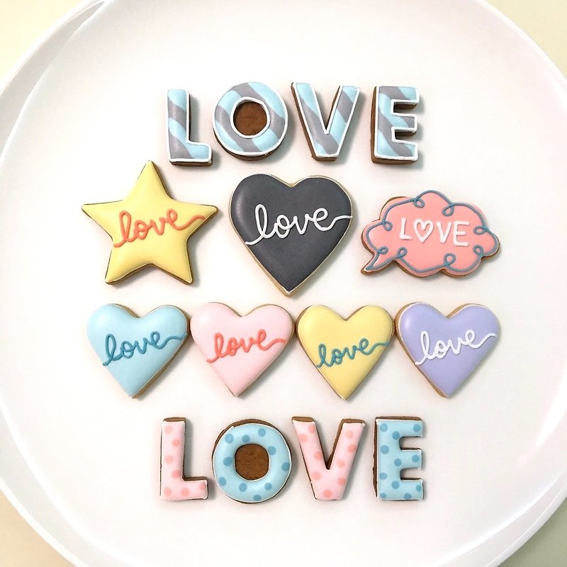 Full of love frosting cookies 15 pieces (original cream) - Handmade Cookies - Fresh Ingredients Multicolor