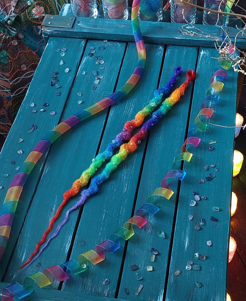 Rainbow dreadlocks, Festival hair, Clip in hair accessories, Accent dreads - 髮圈/髮夾 - 其他材質 多色