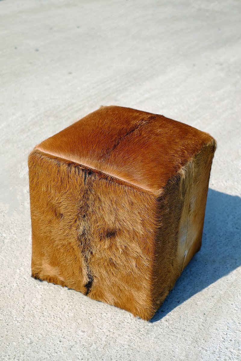 Karangdowo goat hide cube stool - Chairs & Sofas - Wool 