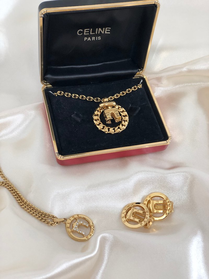 [Direct from Japan, branded used packaging] CELINE Stone Circle Arc de Triomphe Necklace Gold Vintage Old irsz8n - Necklaces - Other Metals Gold