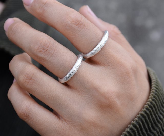 Open Winding Cat Ring Open Winding Cat Ring