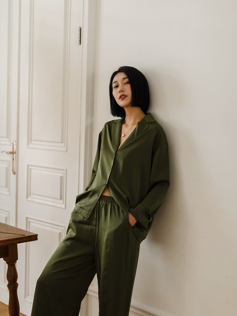 Matte design and smooth long-sleeved suit - laurel green (embroidery service can be purchased as an add-on) - Loungewear & Sleepwear - Other Man-Made Fibers Green