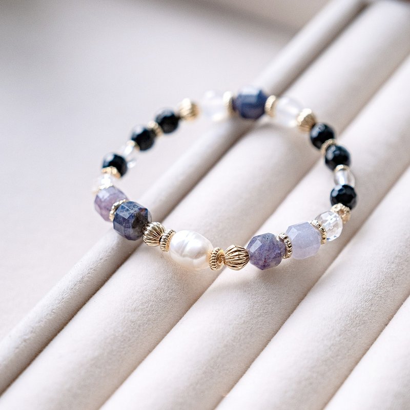 Summer night in southern France. Cordierite Freshwater Pearl Black/White Agate 14K Gold Bracelet. Enhance willpower - สร้อยข้อมือ - คริสตัล สีม่วง