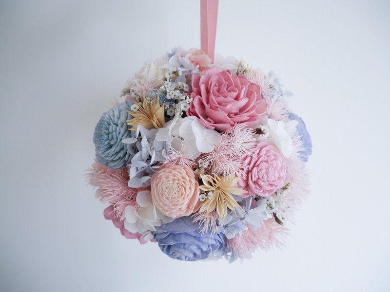 Dried flower hanging flower ball [tranquil pink blue] bridal bouquet / dragon and phoenix gown / wedding bouquet - ตกแต่งต้นไม้ - พืช/ดอกไม้ สึชมพู