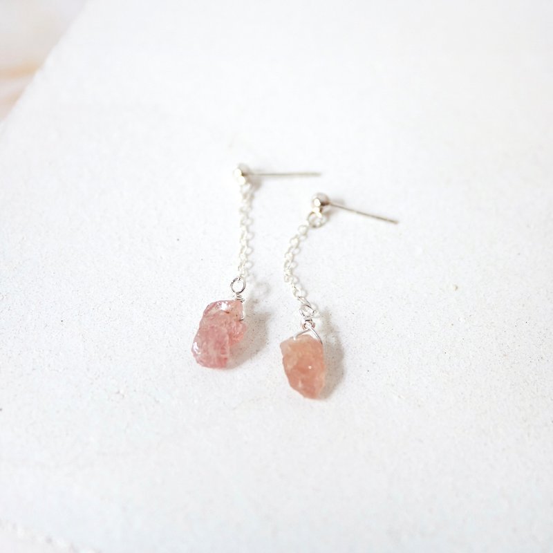 Handmade Rough Pink Spinel with sterling silver Drop Earring, Ready to Ship - ต่างหู - เครื่องเพชรพลอย สึชมพู