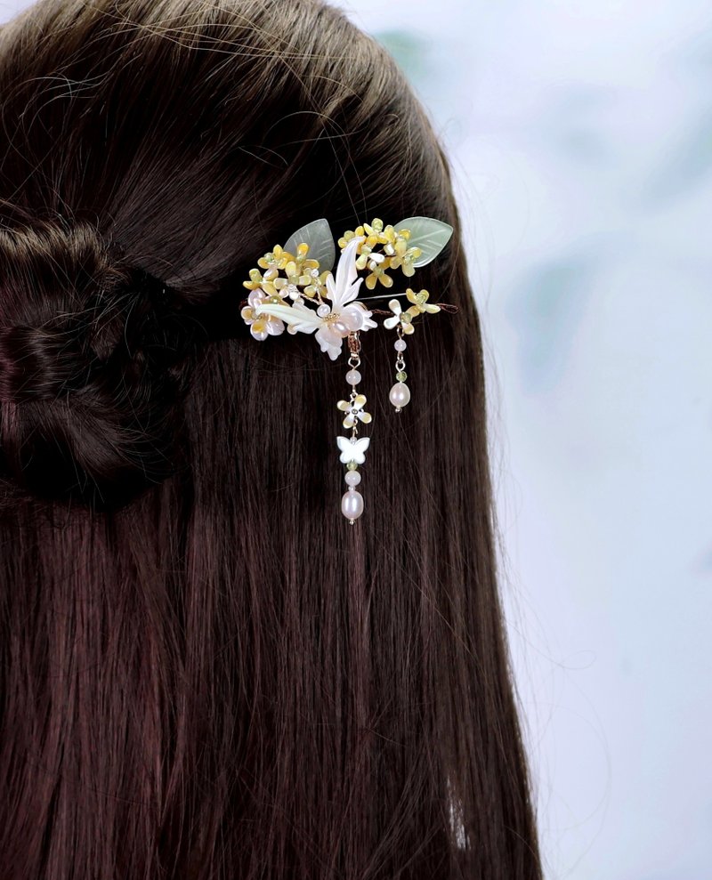 Lemon handmade hair accessories, natural butterfly, swallowtail butterfly, osman - เครื่องประดับผม - ไม้ สีเหลือง