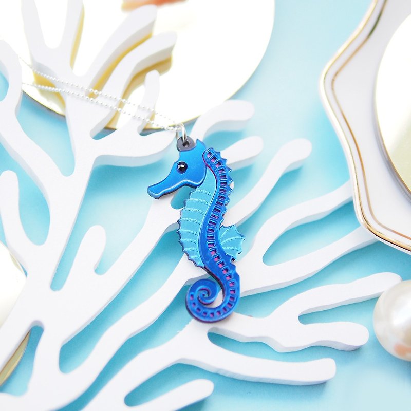 Sea Horse Pendant - สร้อยติดคอ - อะคริลิค สีน้ำเงิน