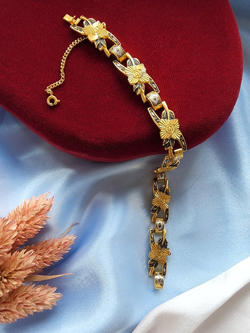 美國西洋古董飾品 /西班牙大馬士革工藝雷射金紋圖騰手鍊 - 手鍊/手環 - 其他金屬 