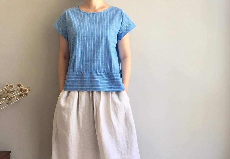 [小夏天]  藍色條紋   法式袖小上衣  100%棉（只有一件） - 女上衣/長袖上衣 - 棉．麻 