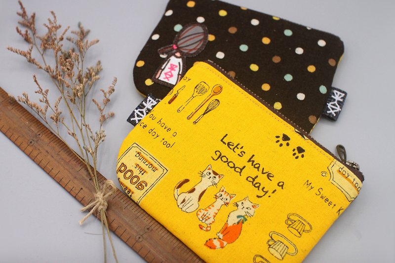 Ping Le Small Pack - Good Days for Cats (Positive Style), Felt Cotton, Small Wallet - กระเป๋าสตางค์ - ผ้าฝ้าย/ผ้าลินิน สีส้ม