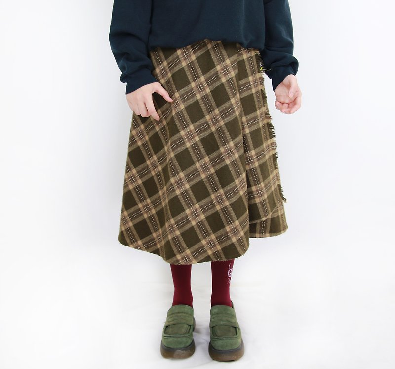 Back to Green :: Side Natural Brushed Picnic Day vintage skirt (SK-44) - Skirts - Wool 