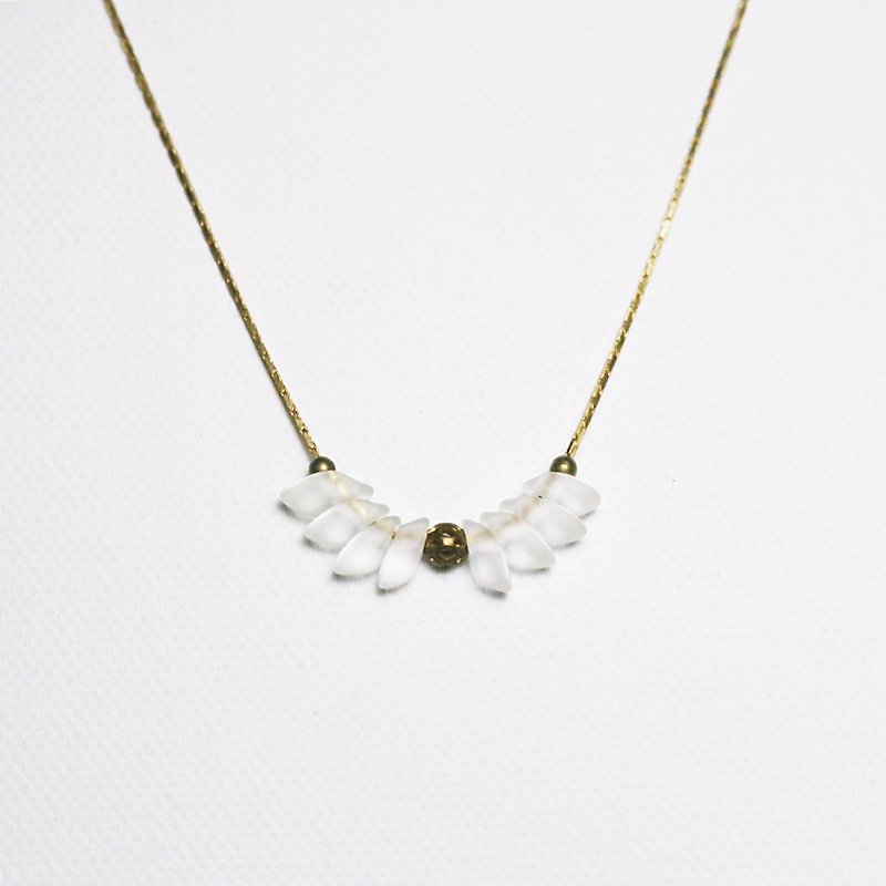 // VÉNUS angelic collarbone necklace // vn024 - สร้อยคอ - แก้ว สีใส