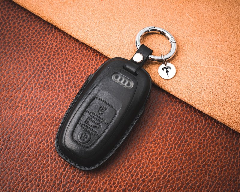 [Spring Festival Edition] Audi AUDI RS A3 A4 A5 A6 A7 A8 Q2 Q3 Q5 car key holster - Keychains - Genuine Leather 