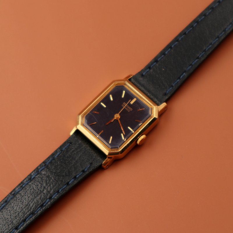 SEIKO昭和アドバンテージオクタゴンブラックゴールドクォーツウォッチ - 腕時計 - その他の素材 