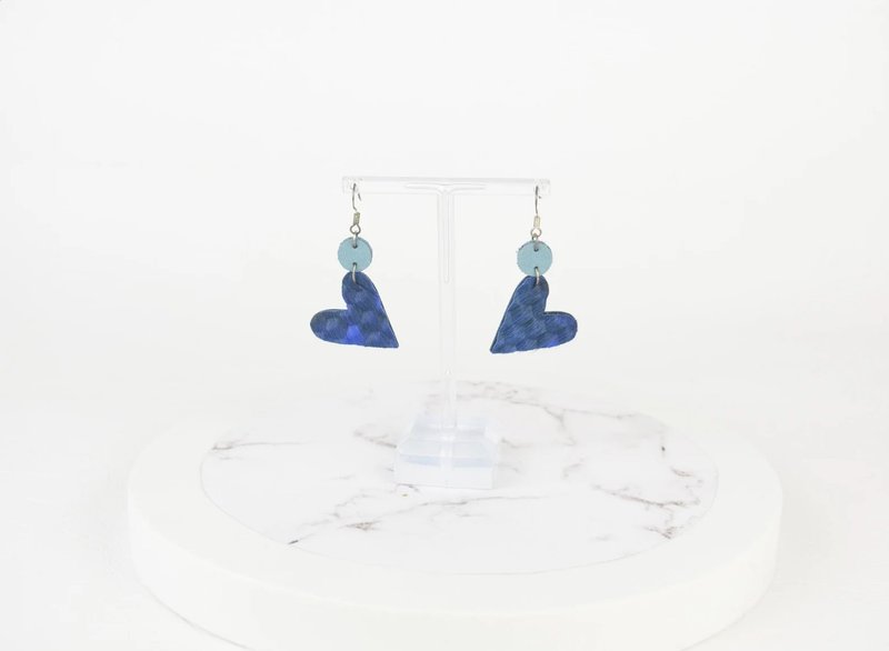 Heart Earrings Textured Calf Hair Blue Leather Sustainable Jewellery - 耳環/耳夾/耳骨夾 - 真皮 藍色