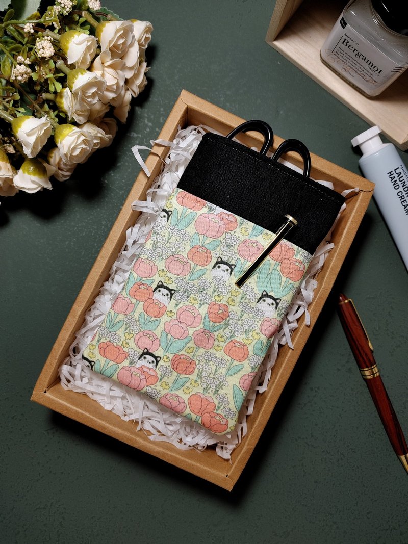 環保抗菌布 手工縫製-護理師/醫師 雙層筆袋 配色款-花朵貓(黑) - 鉛筆盒/筆袋 - 棉．麻 多色