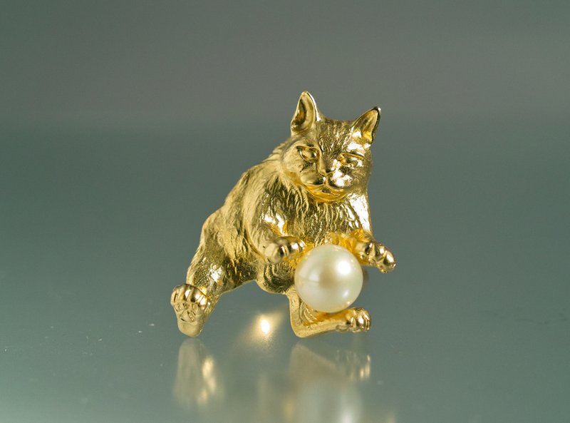 Japan Quality | Morph The Cat Ring Mr.BECK Brass×Pearl - 戒指 - 其他金屬 金色