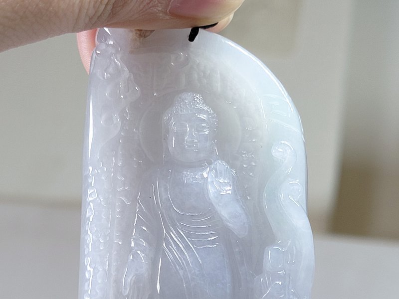 【純翠】天然翡翠 手工阿彌陀佛帶硃砂紅礦點厚牌 佛系 畢業禮物 - 項鍊 - 玉石 白色