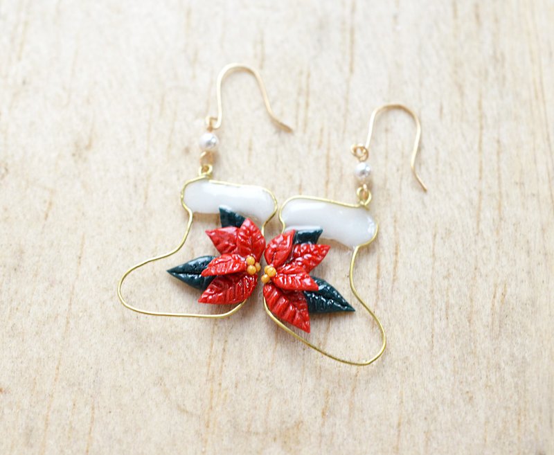 Christmas Red Christmas Stocking 14K Gold Earrings/ Clip-On - ต่างหู - เรซิน สีแดง