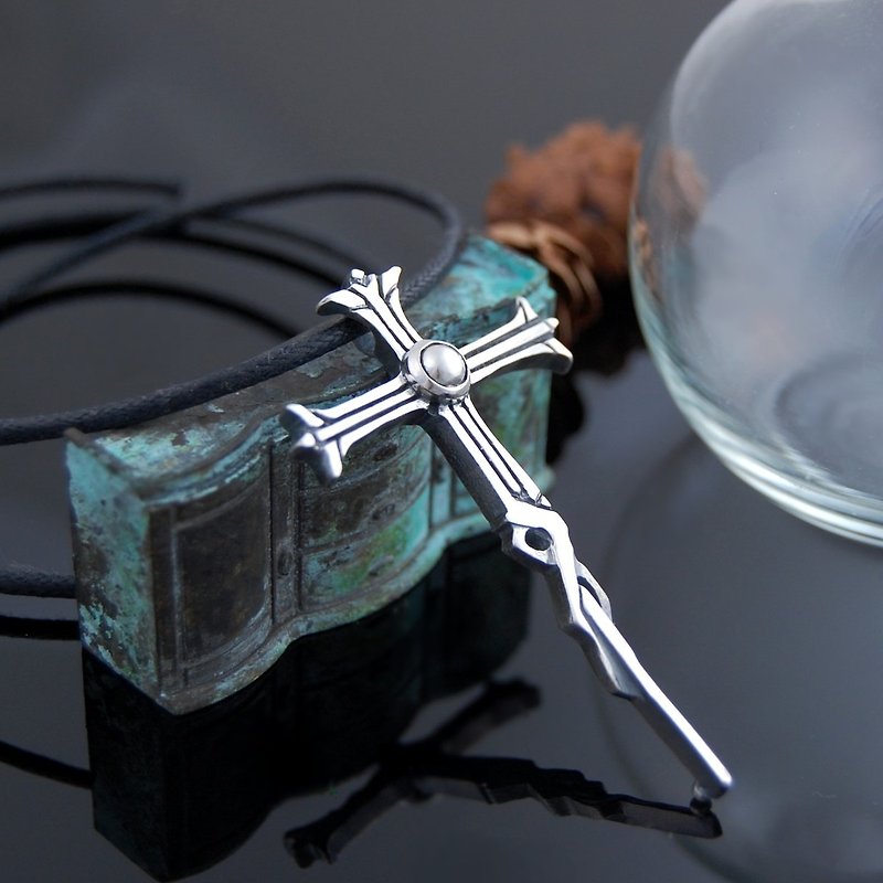 平和の十字架-聖なるもの（シングル嬬は60cmの合成皮革ロープを提示します） - ネックレス - スターリングシルバー 