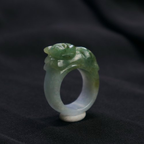 瑾榛松榕 【20.8圍】天然緬甸A貨冰種翡翠 l 福祿壽 l 貔貅扳指
