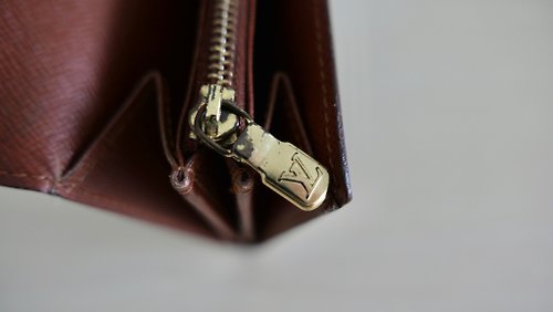 LOUIS VUITTON Double Flap Monogram Wallet — Seams to Fit