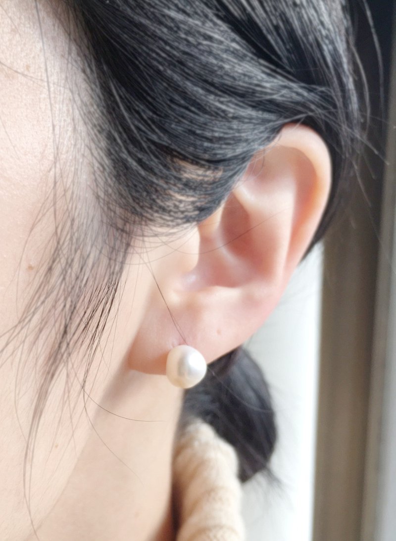 K14gf White Keshi Baroque Pearl Earrings, Stylish Earrings - 耳環/耳夾/耳骨夾 - 珍珠 白色