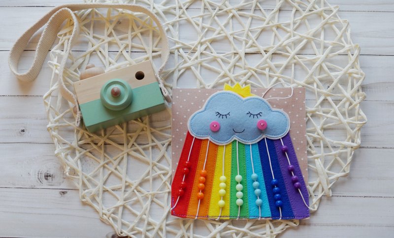 Rainbow book , Baby quiet felt montessori book, Developmental toys - ของเล่นเด็ก - วัสดุอื่นๆ หลากหลายสี