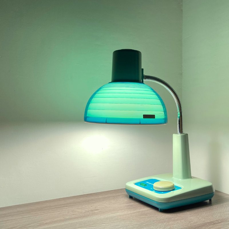 Sharp - Showa period blue shell table lamp - โคมไฟ - พลาสติก สีน้ำเงิน