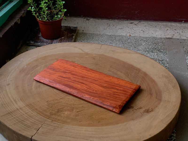 Rosewood flat plate - จานและถาด - ไม้ สีแดง