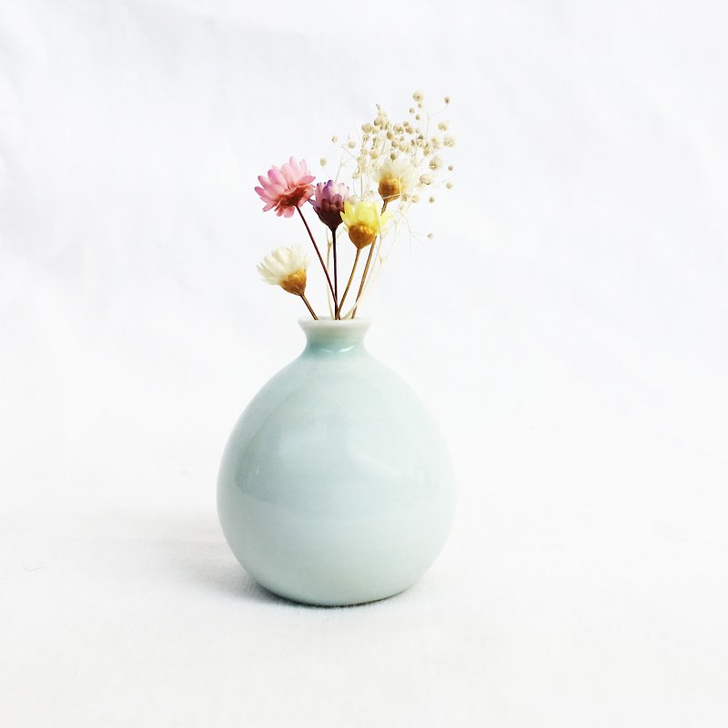 Handmade Ceramic Mini Vase - Full Glaze - ตกแต่งต้นไม้ - กระดาษ ขาว
