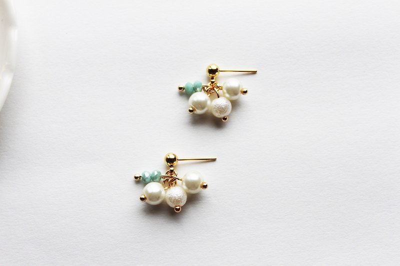  Rosy Garden Bohemia beads & pearls earrings - ต่างหู - วัสดุอื่นๆ สีเขียว