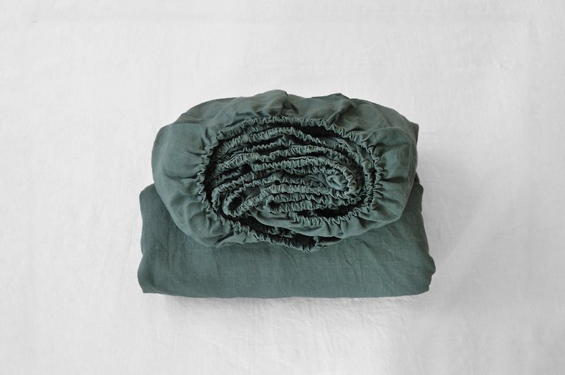 Pine green linen fitted sheet / Softened linen bed sheet / Deep pocket - 寢具/床單/被套 - 亞麻 綠色