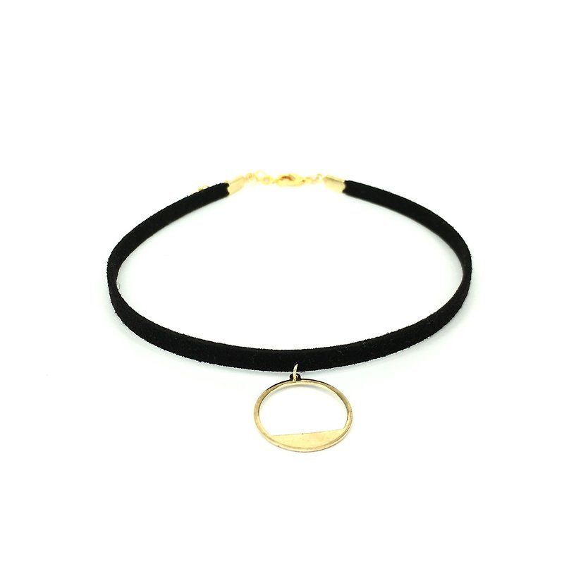 Round geometric necklace - สร้อยคอ - วัสดุอื่นๆ สีดำ