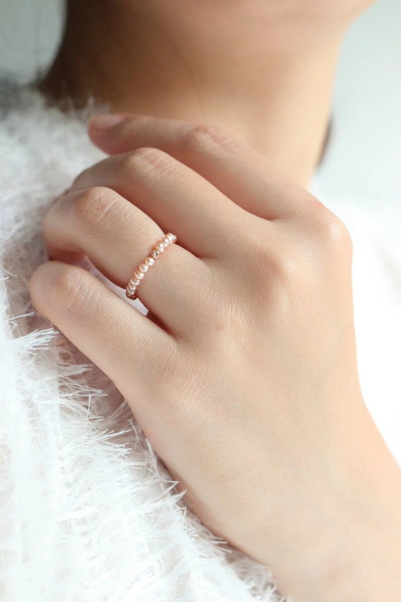 14K Pink Pearl Flexible Ring pink seawater pearl elastic ring, no need to take off after bathing - แหวนทั่วไป - เครื่องประดับ สีทอง