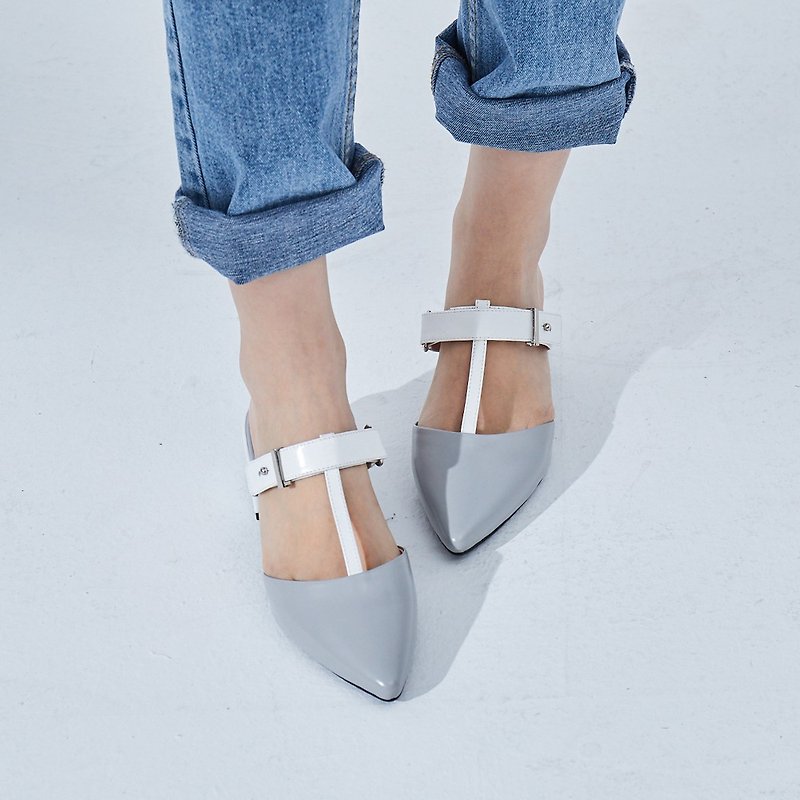 Limited time 40% off [Paris street corner] T word two-color pointed head with Muller shoes _ light gray / white - Sandals - Genuine Leather Gray