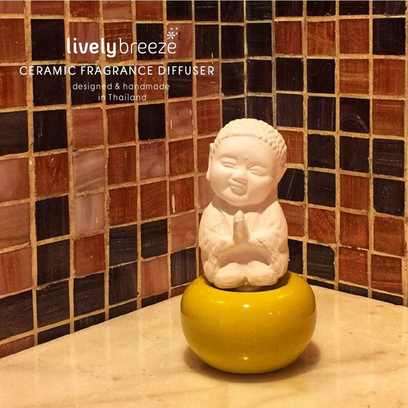 Little Monk Ceramic Diffuser เซรามิคกระจายกลิ่นหอมรูปเณรจิ๋ว - ของวางตกแต่ง - ดินเผา สีเหลือง