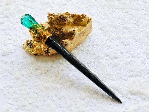 YevheniiaShop Wooden hair stick, Hair pin with green resin and gold foil, Hair Accessorie