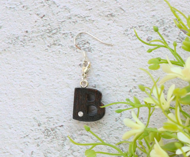 木製アルファベットＢ 新品未使用☆木製☆アルファベット☆オブジェ☆B☆１個